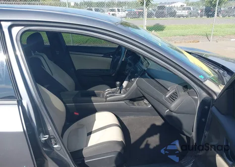 2018 Honda Civic Sport z USA, uszkodzony, nr VIN SHHFK7G42JU231666